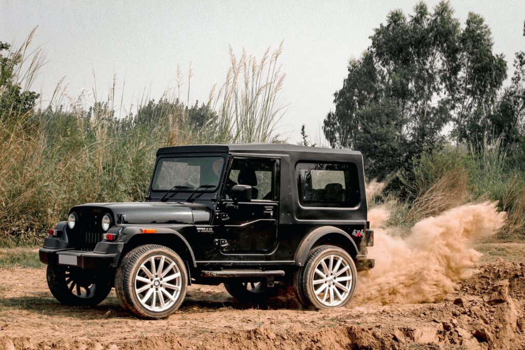 Mahindra S101 compact SUV